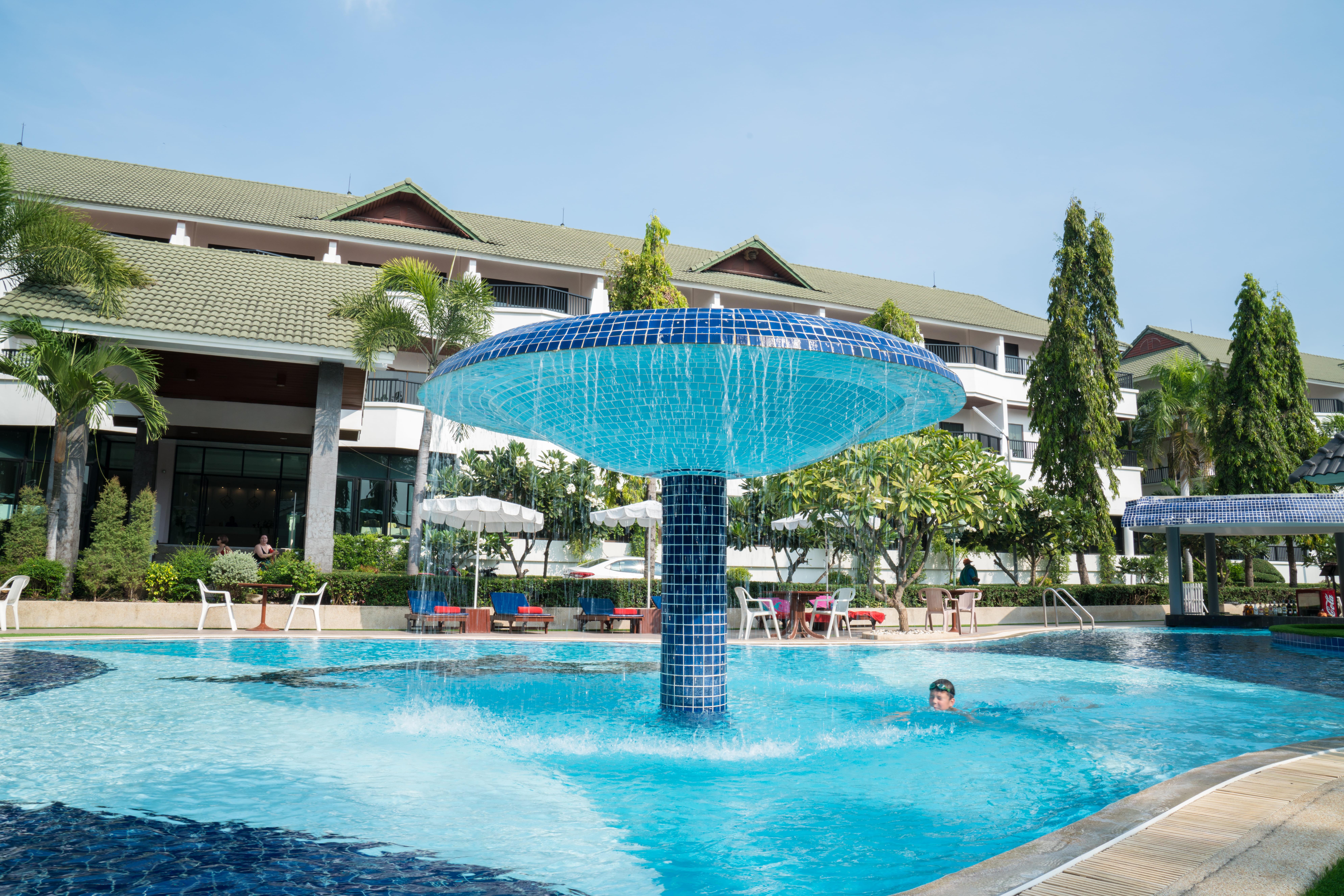 Grand Jomtien Palace Hotel - Sha Extra Plus Dış mekan fotoğraf