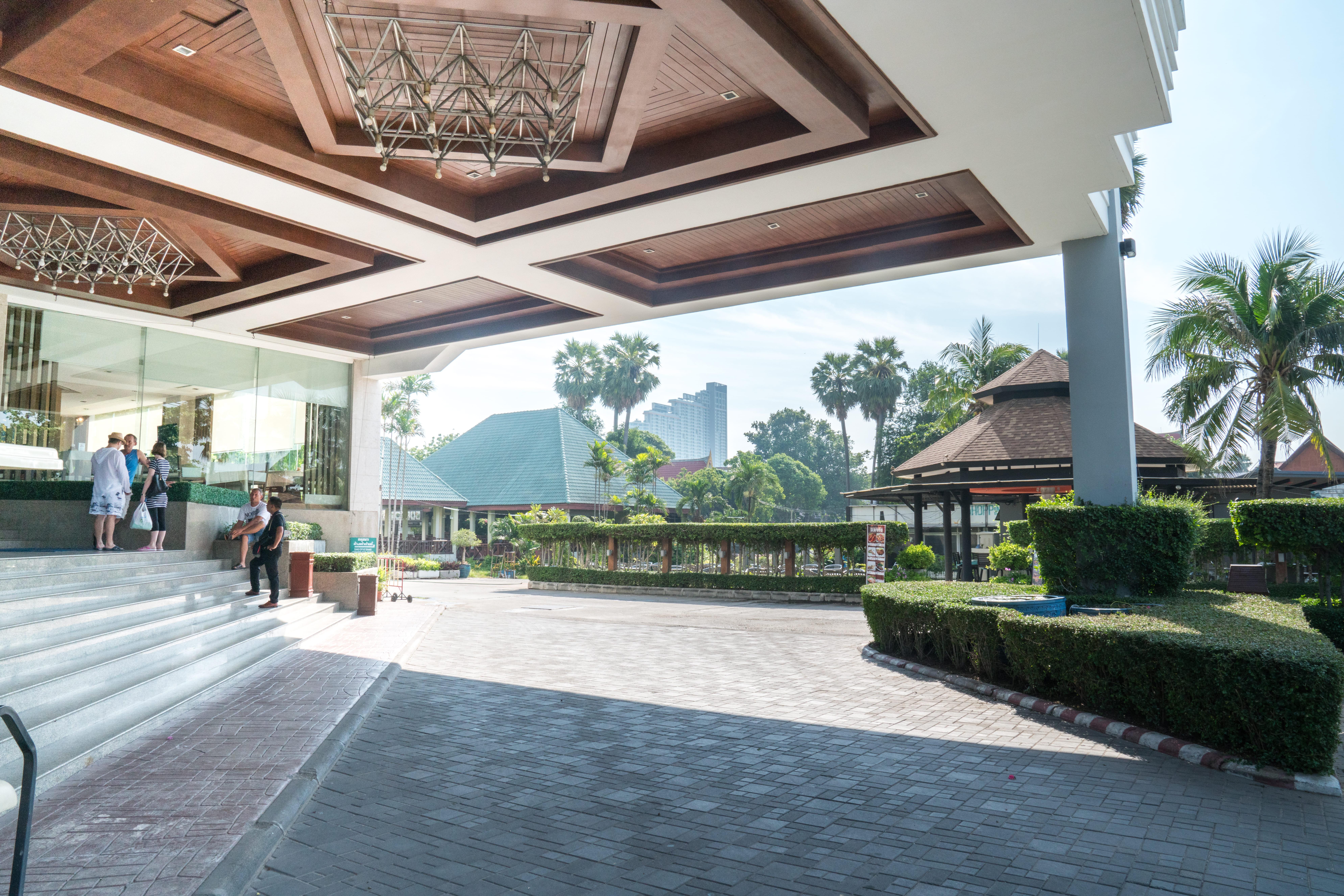 Grand Jomtien Palace Hotel - Sha Extra Plus Dış mekan fotoğraf