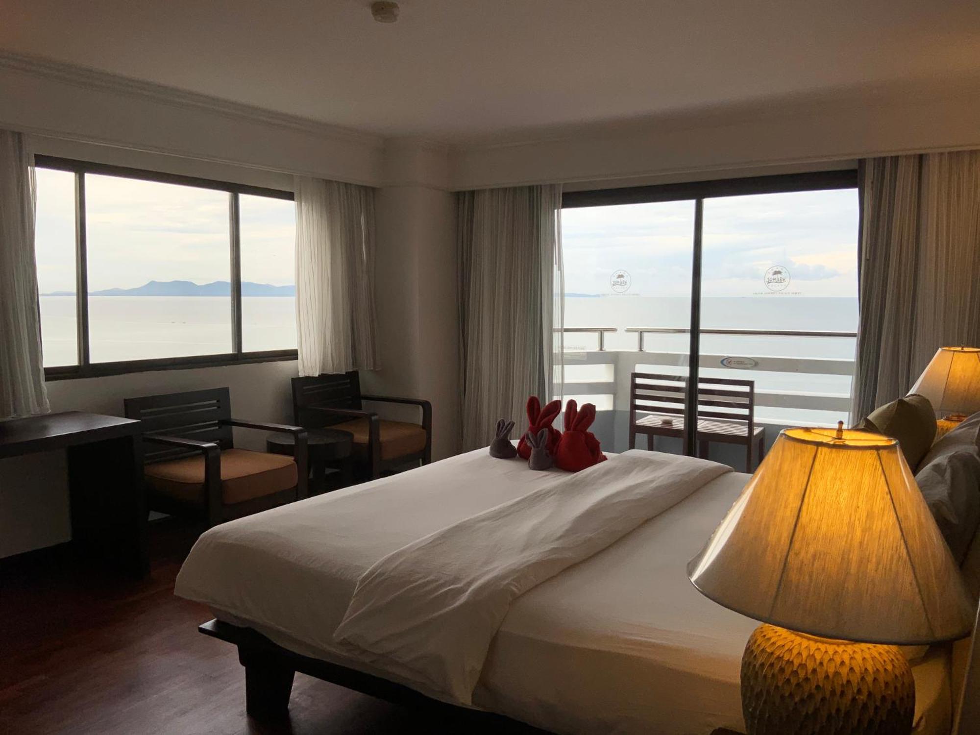 Grand Jomtien Palace Hotel - Sha Extra Plus Dış mekan fotoğraf